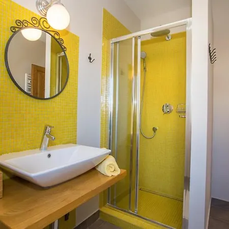 Vakantiehuis Samanta Momjan
